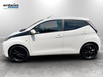 Used Toyota AYGO 2017 for sale - 79226138: Photo