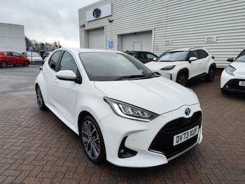 Used Toyota Yaris 2023 for sale - 77399305: Photo