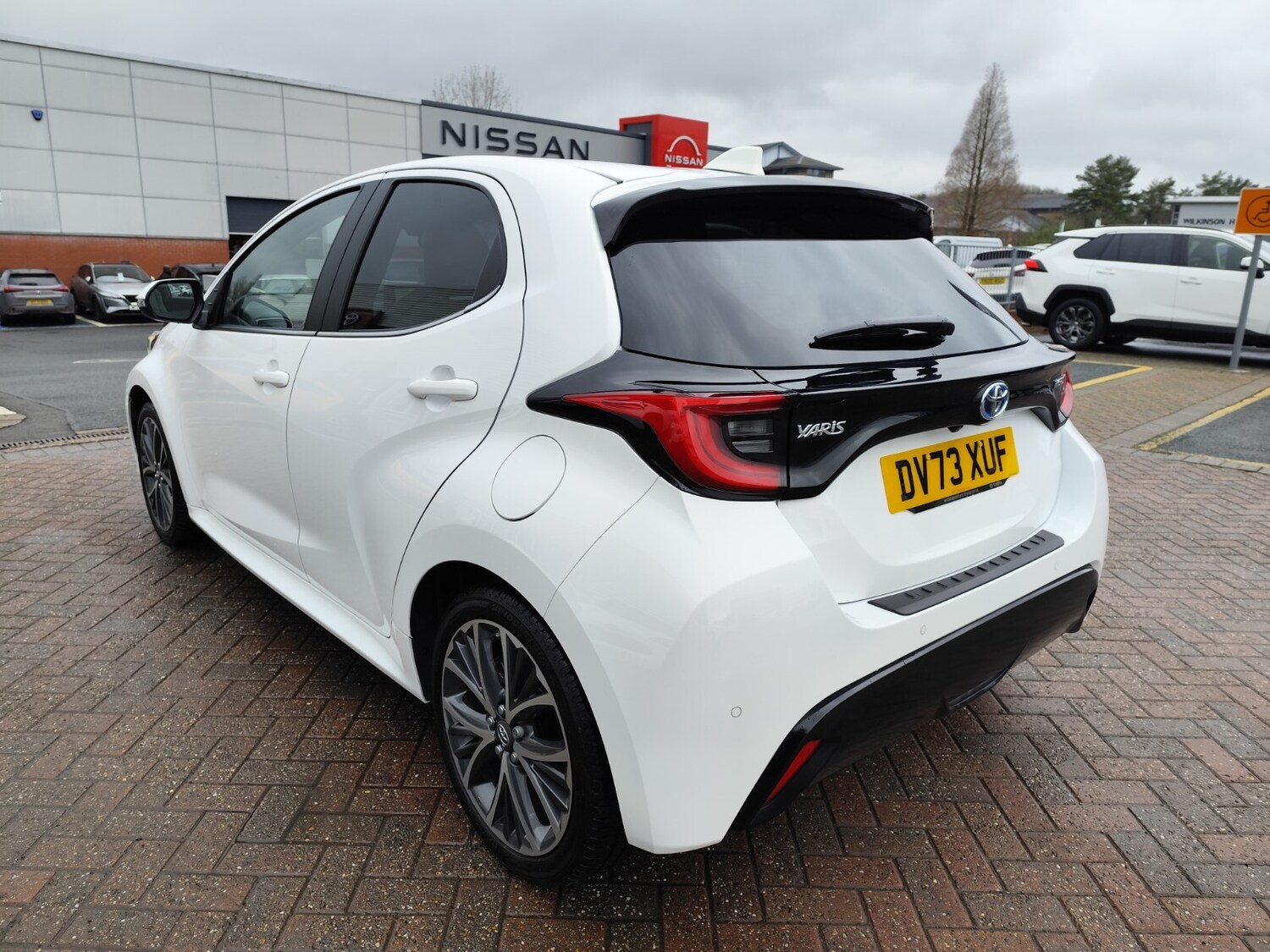 Used Toyota Yaris 2023 for sale - 77399305: Photo 8