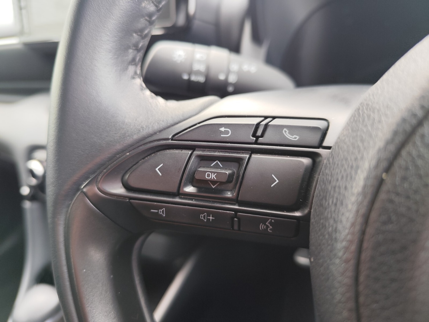 Used Toyota Yaris 2024 for sale - 76400671: Photo 15