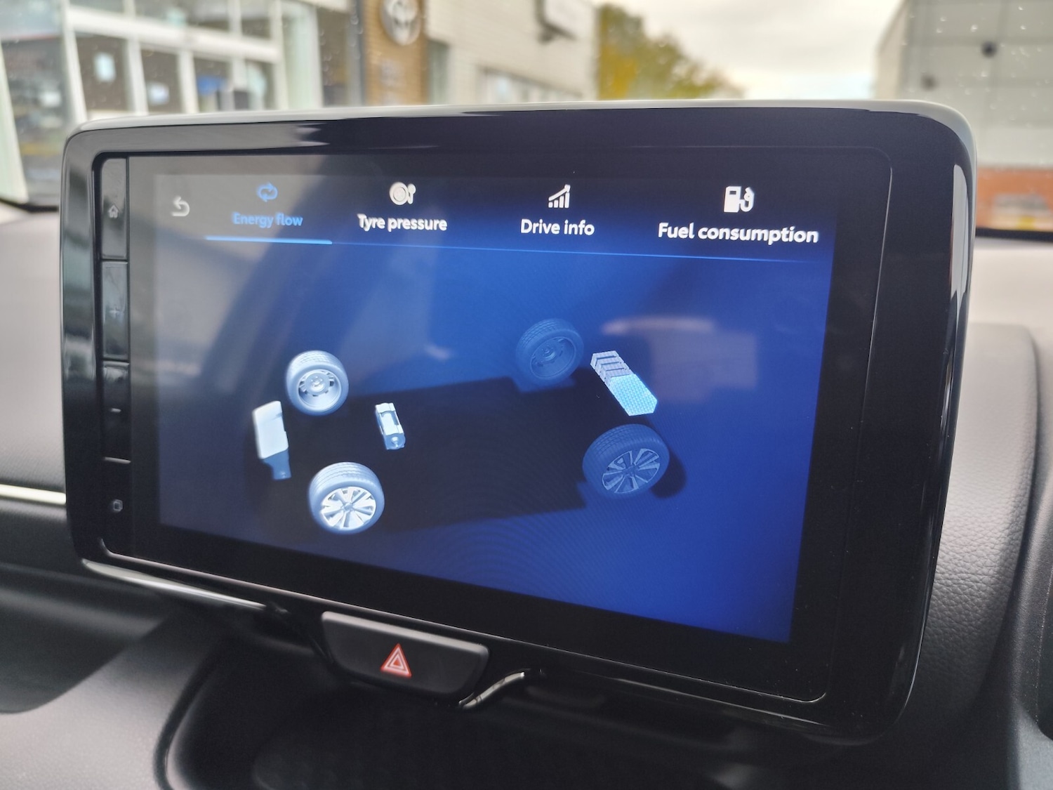 Used Toyota Yaris 2024 for sale - 76400671: Photo 24