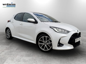 Used Toyota Yaris 2024 for sale - 78912799: Photo