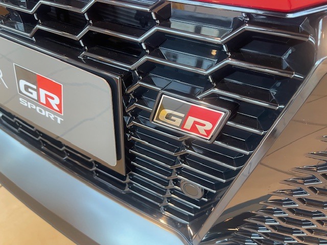 Used Toyota C-HR for sale - 76622220: Photo 2