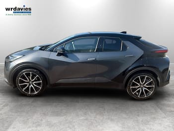 Used Toyota C-HR 2025 for sale - 79794814: Photo