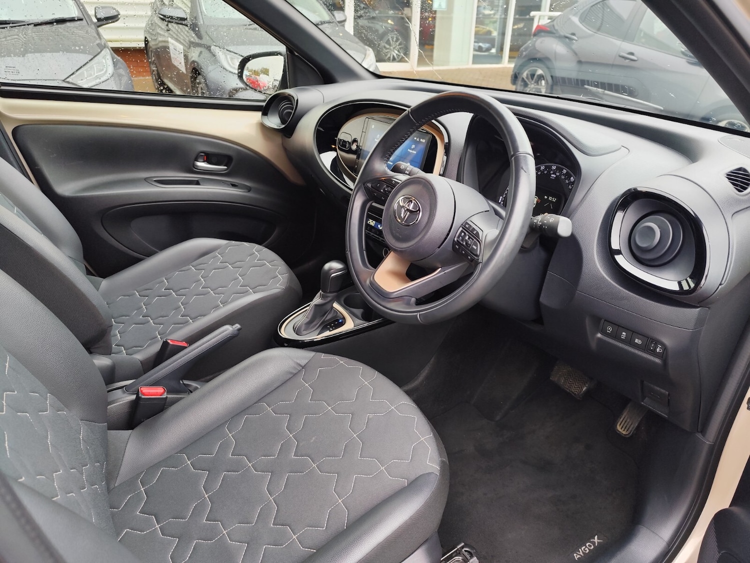 Used Toyota Aygo X 2022 for sale - 76589815: Photo 12