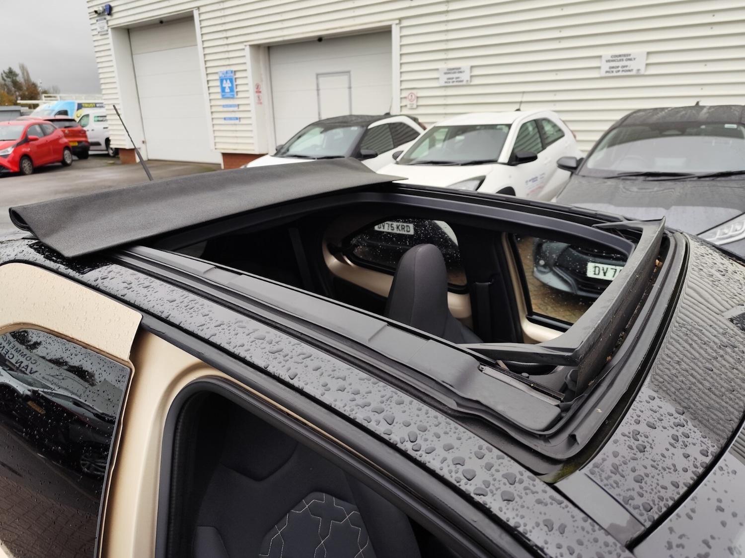 Used Toyota Aygo X 2022 for sale - 76589815: Photo 31