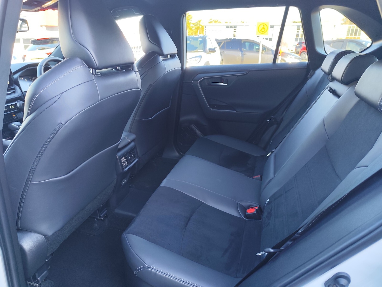 Used Toyota RAV4 2025 for sale - 77434891: Photo 13