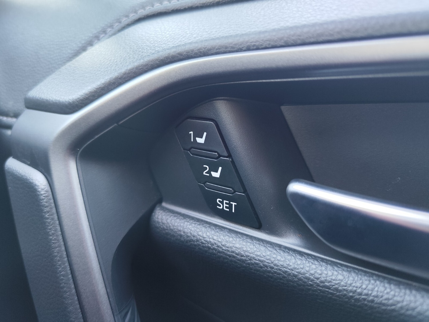 Used Toyota RAV4 2025 for sale - 77434891: Photo 27