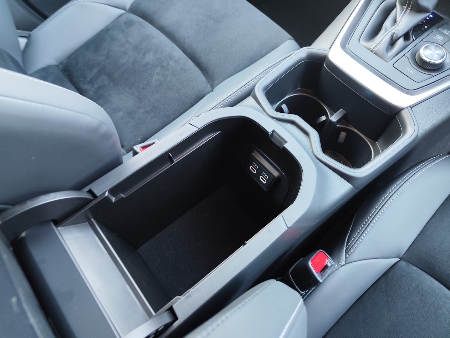 Used Toyota RAV4 2025 for sale - 77434891: Photo 40