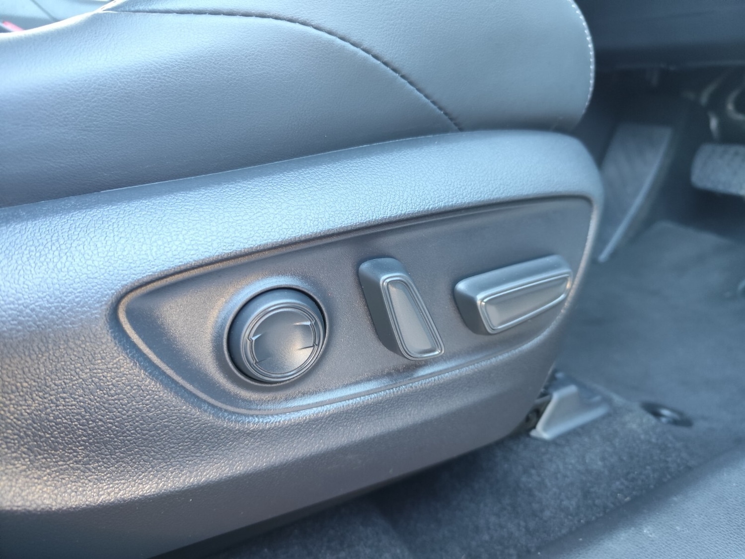 Used Toyota RAV4 2025 for sale - 77434891: Photo 43