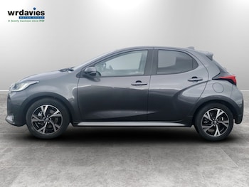 Used Toyota Yaris 2024 for sale - 78102995: Photo