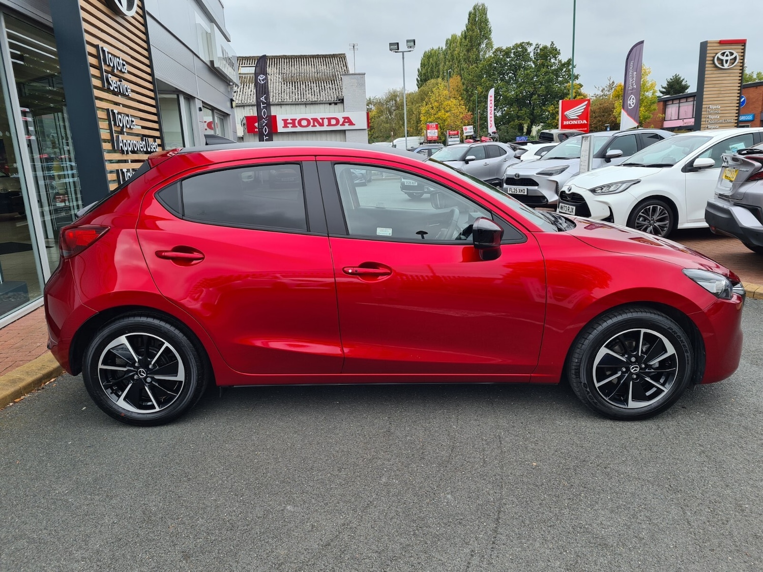 Used Mazda Mazda2 2024 for sale - 77393461: Photo 7