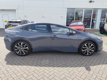Used Toyota Prius 2024 for sale - 75469061: Photo