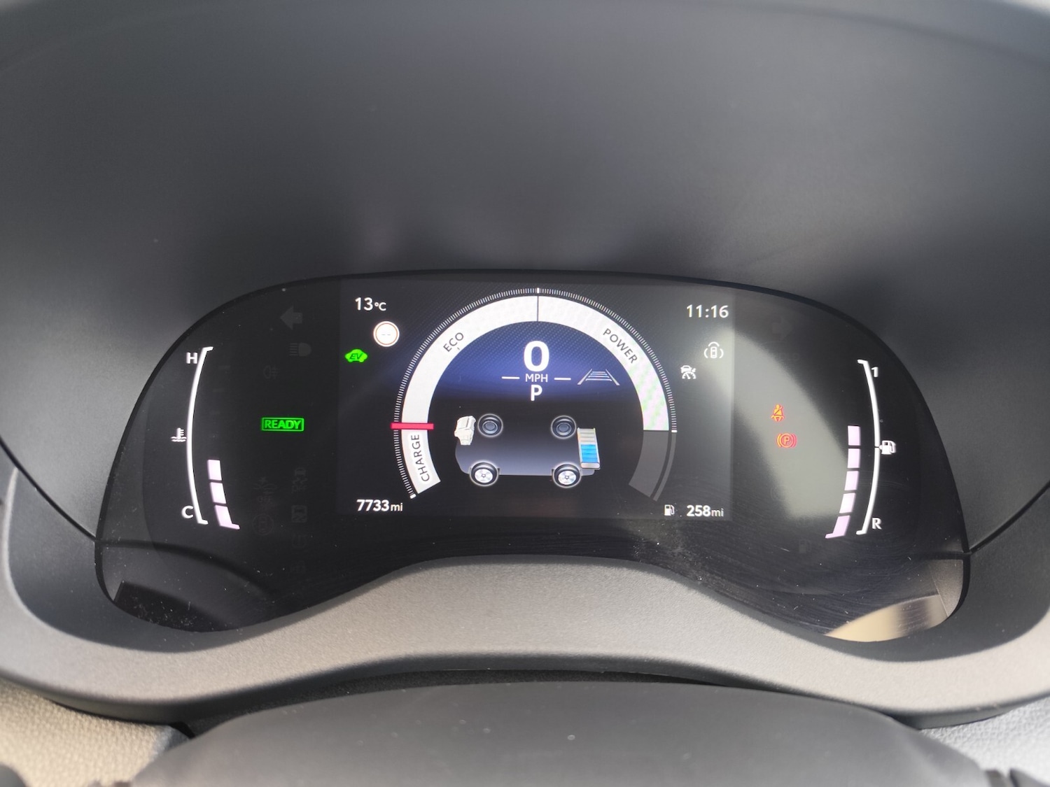 Used Toyota Yaris 2024 for sale - 76400685: Photo 15