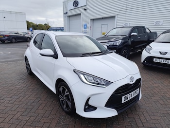 Used Toyota Yaris 2024 for sale - 76400685: Photo