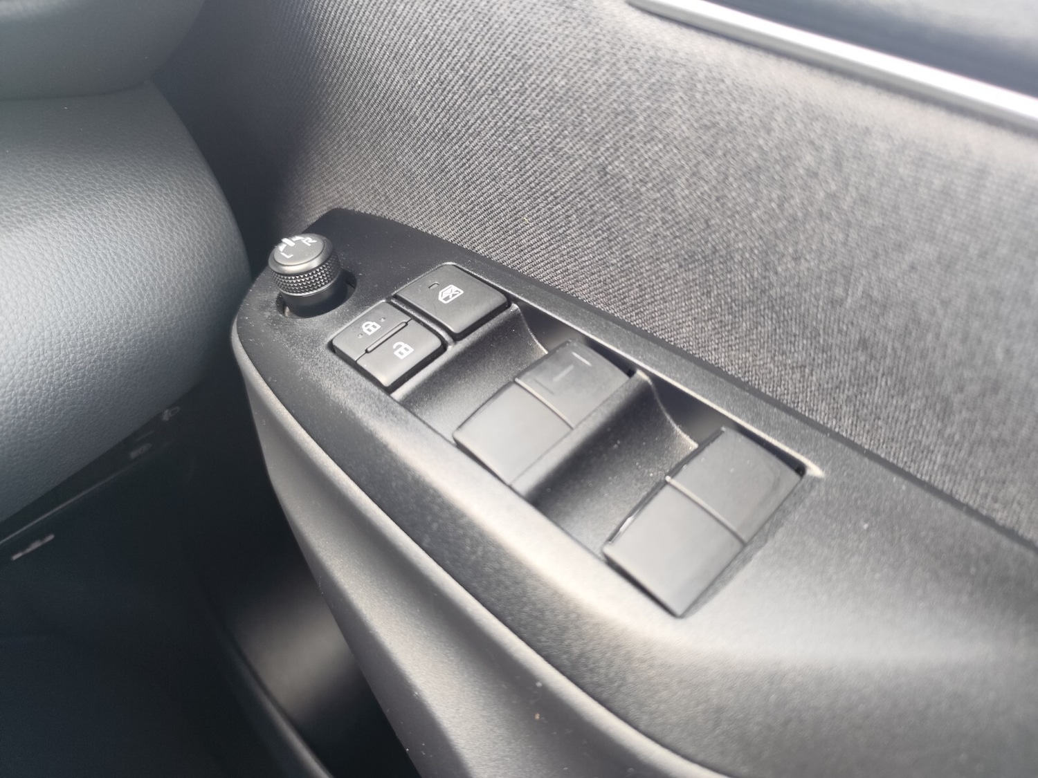 Used Toyota Yaris 2024 for sale - 76400685: Photo 20