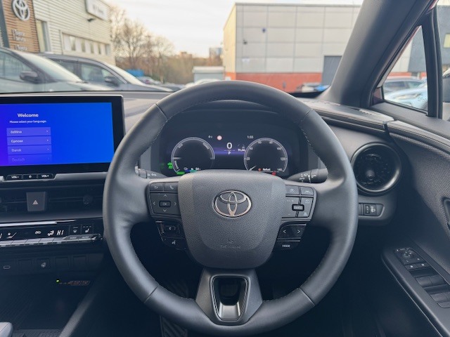 Used Toyota C-HR 2024 for sale - 76894773: Photo 11