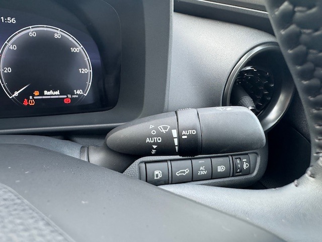 Used Toyota C-HR 2024 for sale - 76894773: Photo 16