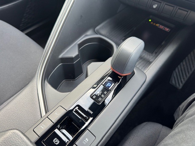 Used Toyota C-HR 2024 for sale - 76894773: Photo 23