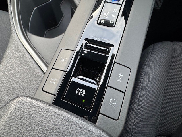 Used Toyota C-HR 2024 for sale - 76894773: Photo 24