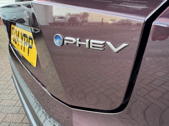 Used Toyota C-HR 2024 for sale - 76894773: Photo 34