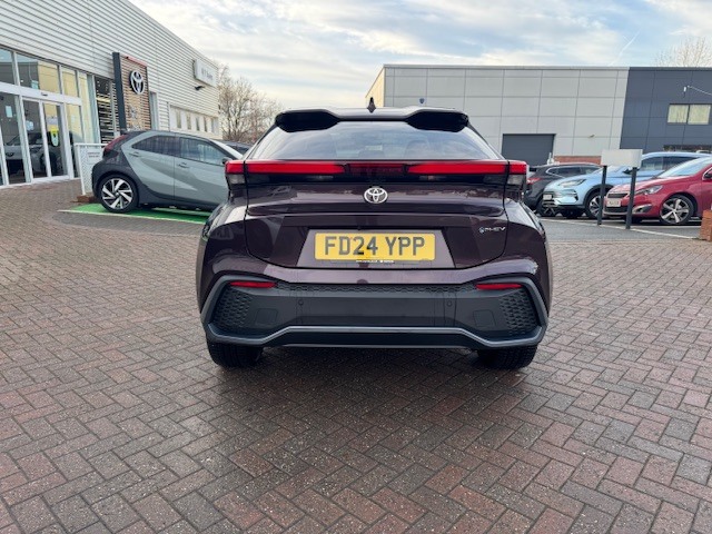 Used Toyota C-HR 2024 for sale - 76894773: Photo 4