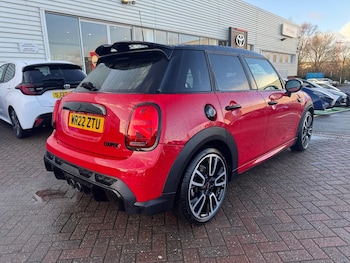 Used MINI Hatch 2022 for sale - 76854691: Photo