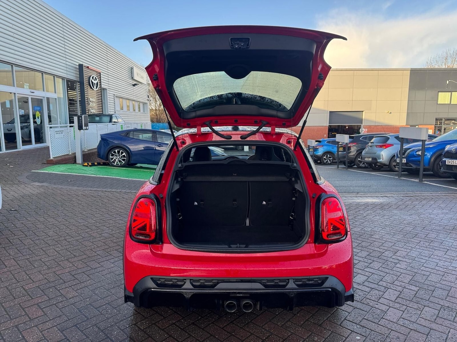 Used MINI Hatch 2022 for sale - 76854691: Photo 5