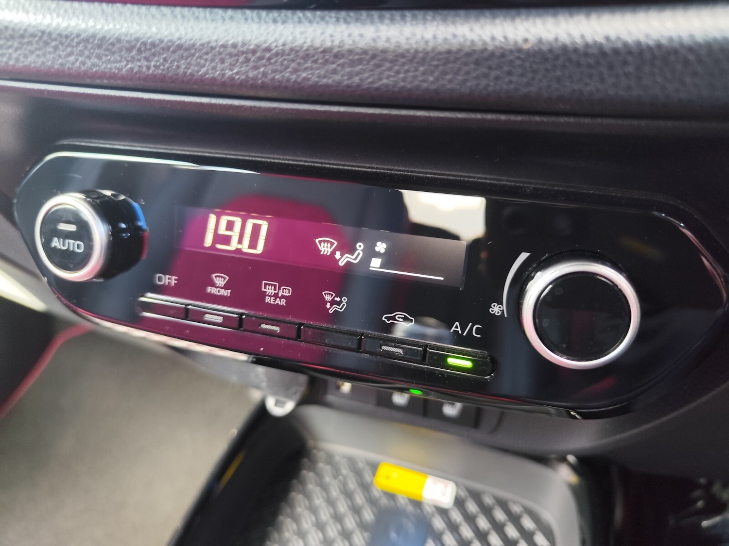 Used Toyota Aygo X 2023 for sale - 76276824: Photo 25