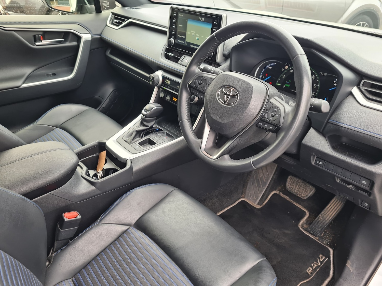 Used Toyota RAV4 2021 for sale - 77393462: Photo 11