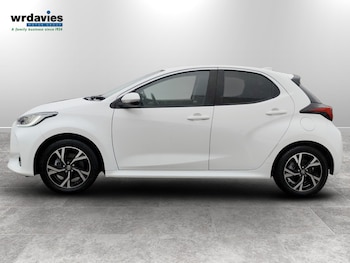 Used Toyota Yaris 2024 for sale - 78133598: Photo