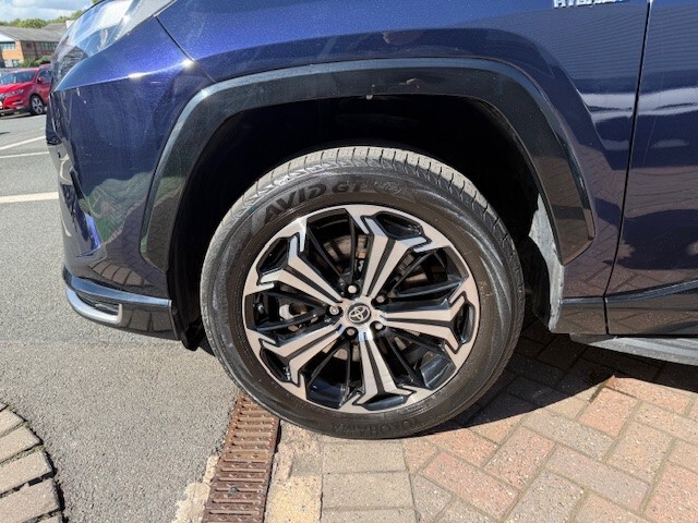 Used Toyota RAV4 2022 for sale - 76276540: Photo 11