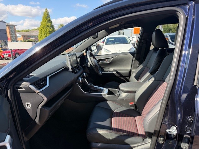 Used Toyota RAV4 2022 for sale - 76276540: Photo 12