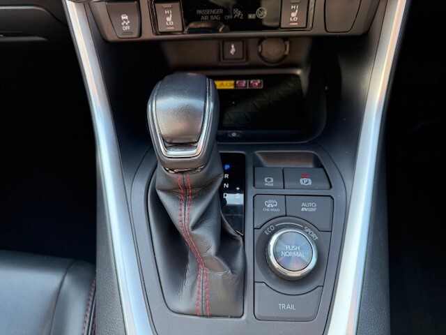 Used Toyota RAV4 2022 for sale - 76276540: Photo 27