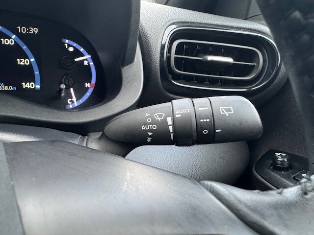 Used Toyota Yaris Cross 2023 for sale - 77010443: Photo 19