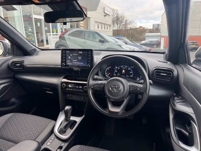 Used Toyota Yaris Cross 2023 for sale - 77010443: Photo 28