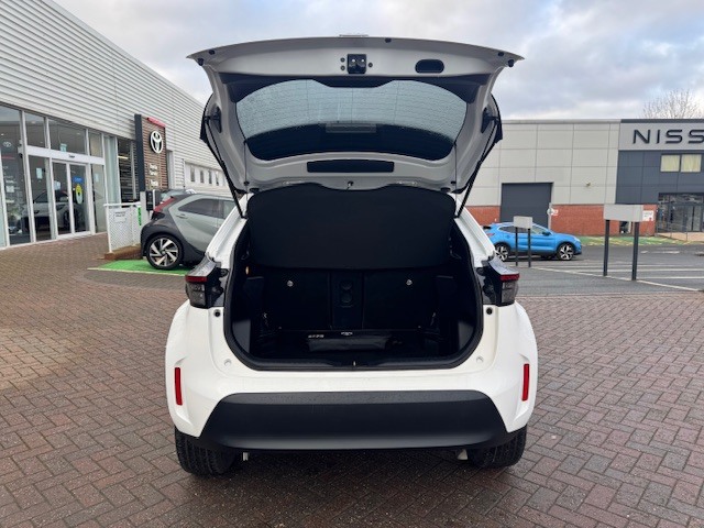 Used Toyota Yaris Cross 2023 for sale - 77010443: Photo 6