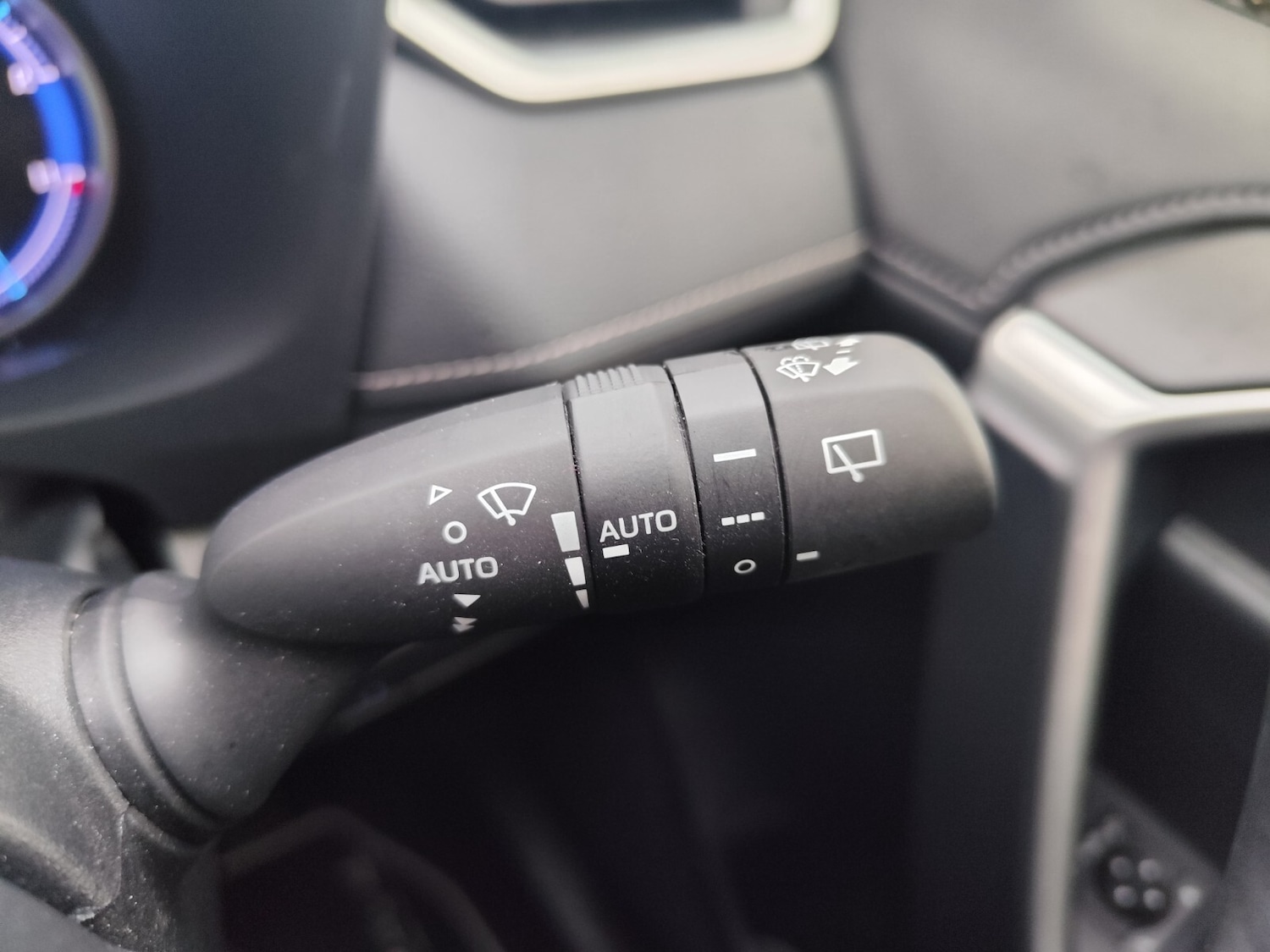 Used Toyota RAV4 2019 for sale - 76568100: Photo 20