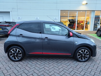 Used Toyota AYGO 2022 for sale - 77449695: Photo