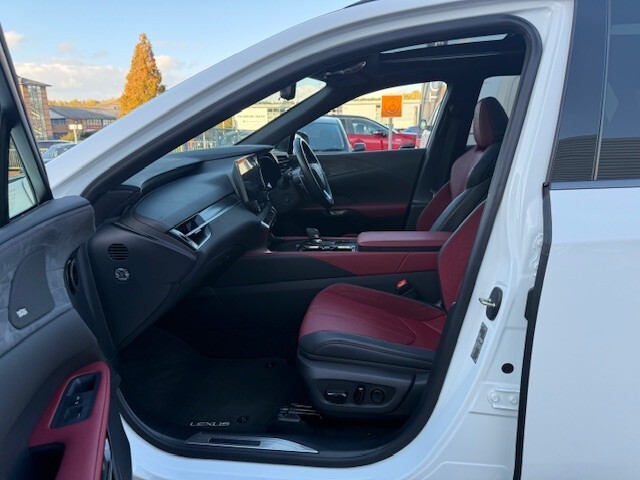 Used Lexus RX 2023 for sale - 76400689: Photo 12