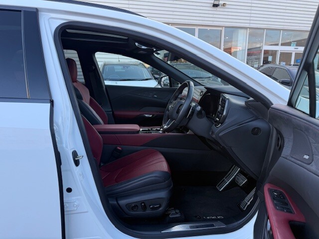 Used Lexus RX 2023 for sale - 76400689: Photo 13