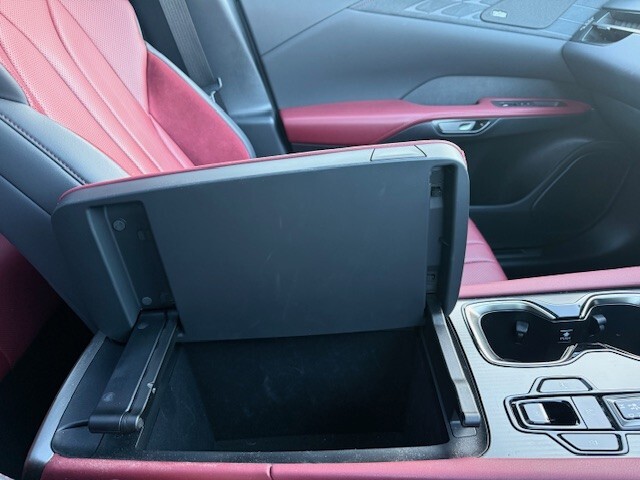 Used Lexus RX 2023 for sale - 76400689: Photo 35