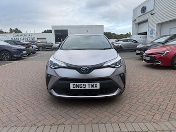 Used Toyota C-HR 2020 for sale - 76276134: Photo
