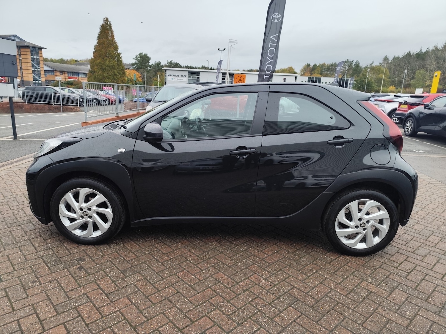 Used Toyota Aygo X 2022 for sale - 76344122: Photo 8