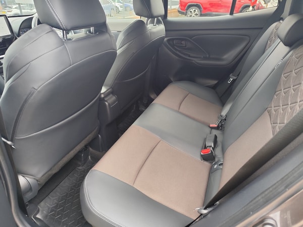 Used Toyota Yaris Cross 2024 for sale - 76276266: Photo 12