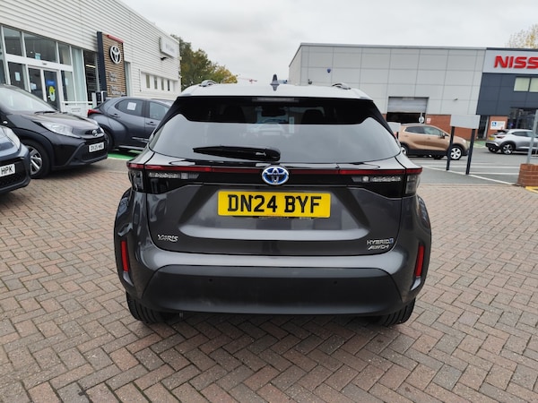 Used Toyota Yaris Cross 2024 for sale - 76276266: Photo 4