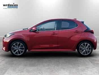 Used Toyota Yaris 2023 for sale - 77726168: Photo