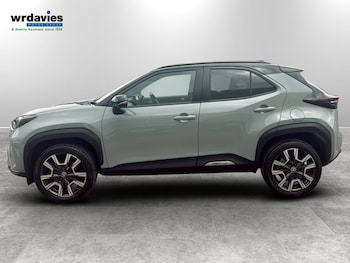 Used Toyota Yaris Cross 2024 for sale - 77995151: Photo