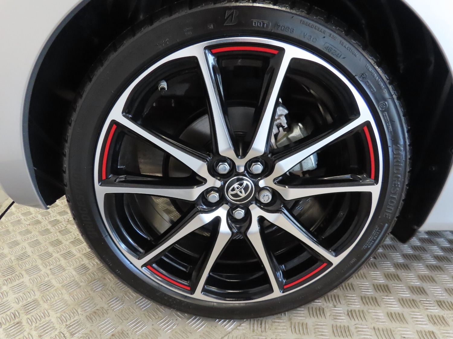 Used Toyota Yaris 2023 for sale - 76276478: Photo 11