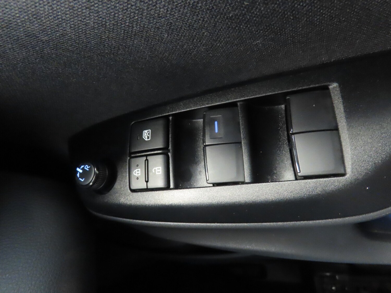 Used Toyota Yaris 2023 for sale - 76276478: Photo 29